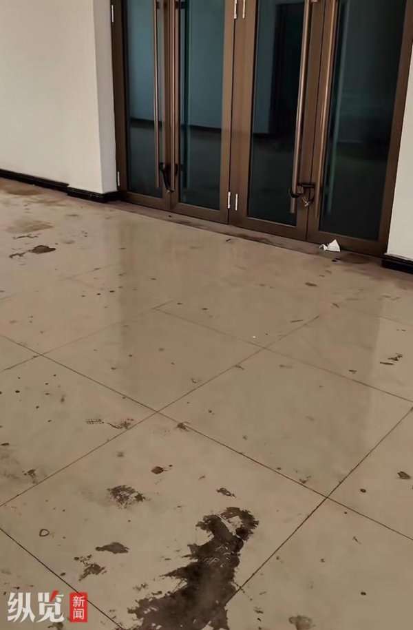 百家乐2026世界杯中国官方下载 网友反应一就业区茅厕上锁致秽物随地，交通部门回答