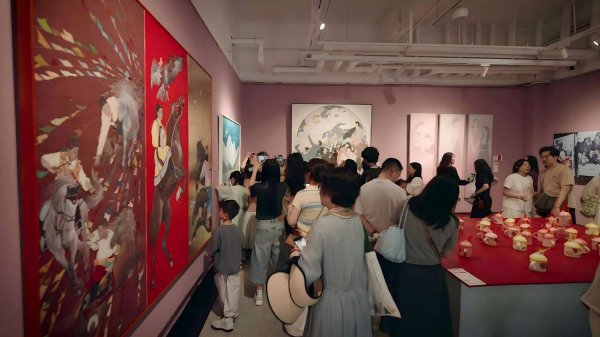 百家乐正规平台官方版 湖北好意思术学院“致好意思2026”毕业作品展启幕